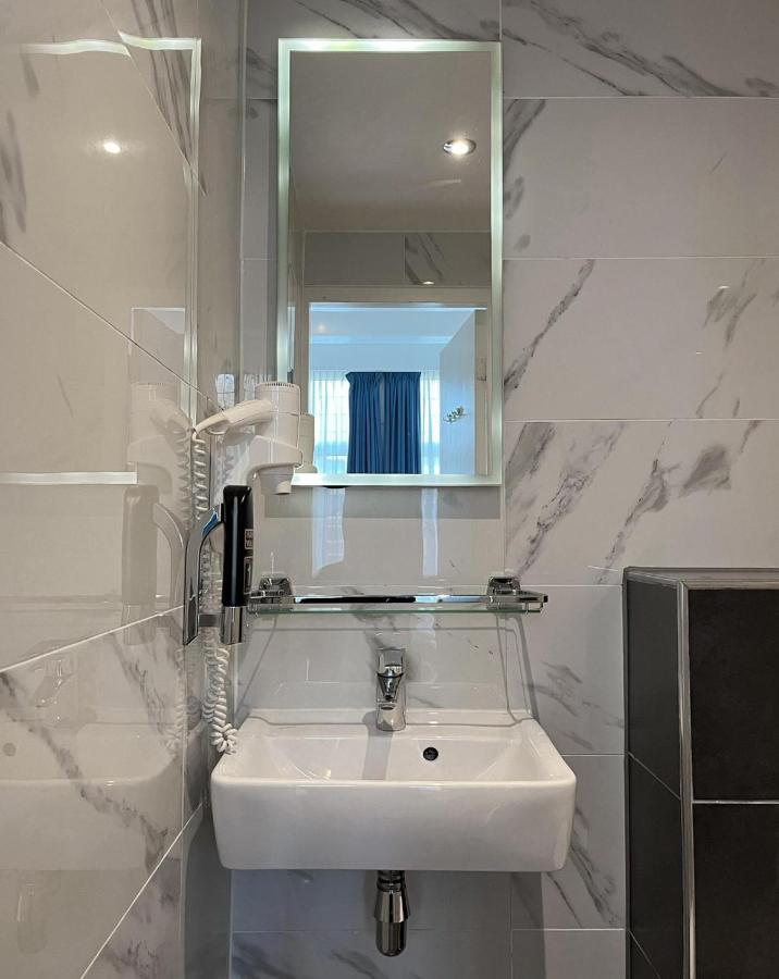 Facade Hotel Amsterdam Ngoại thất bức ảnh