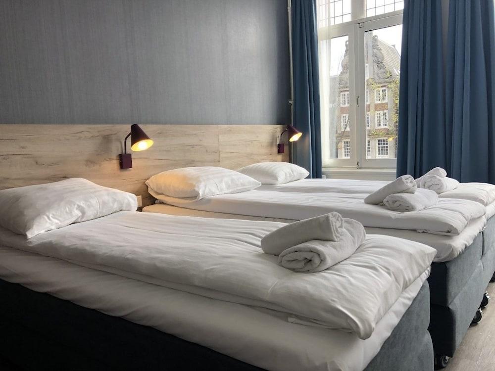 Facade Hotel Amsterdam Ngoại thất bức ảnh